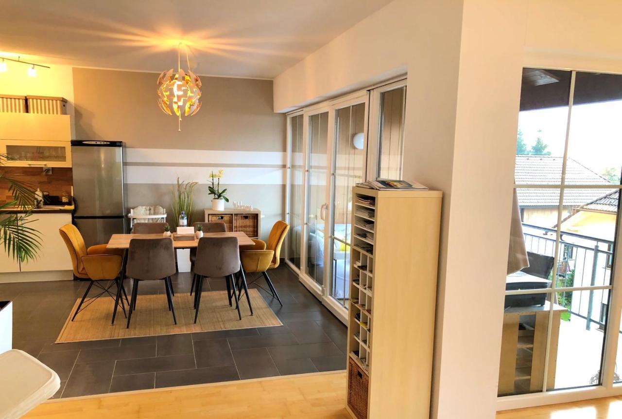 Fewo Atterseeperle - 80M2 Mit See- Und Gebirgsblick Steinbach am Attersee Esterno foto